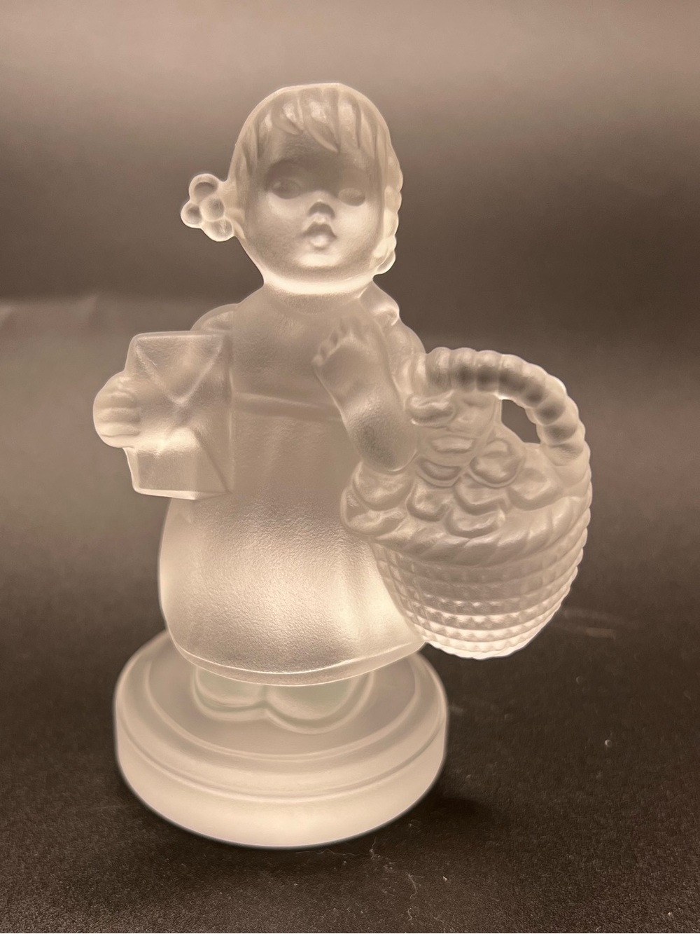 ✨ Goebel Crystal Collection Frosted Satin Glass Hummel Chick Girl Figurine